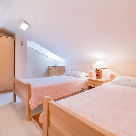 Daire By The Sea Baska, Krk - 19350 *